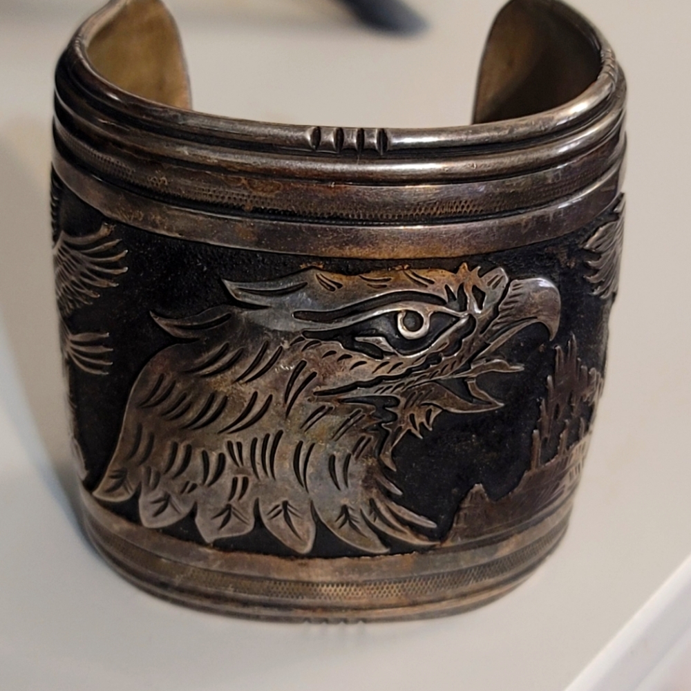 Sterling Silver Native American Cuff Bracelet T. Singer 248 grams